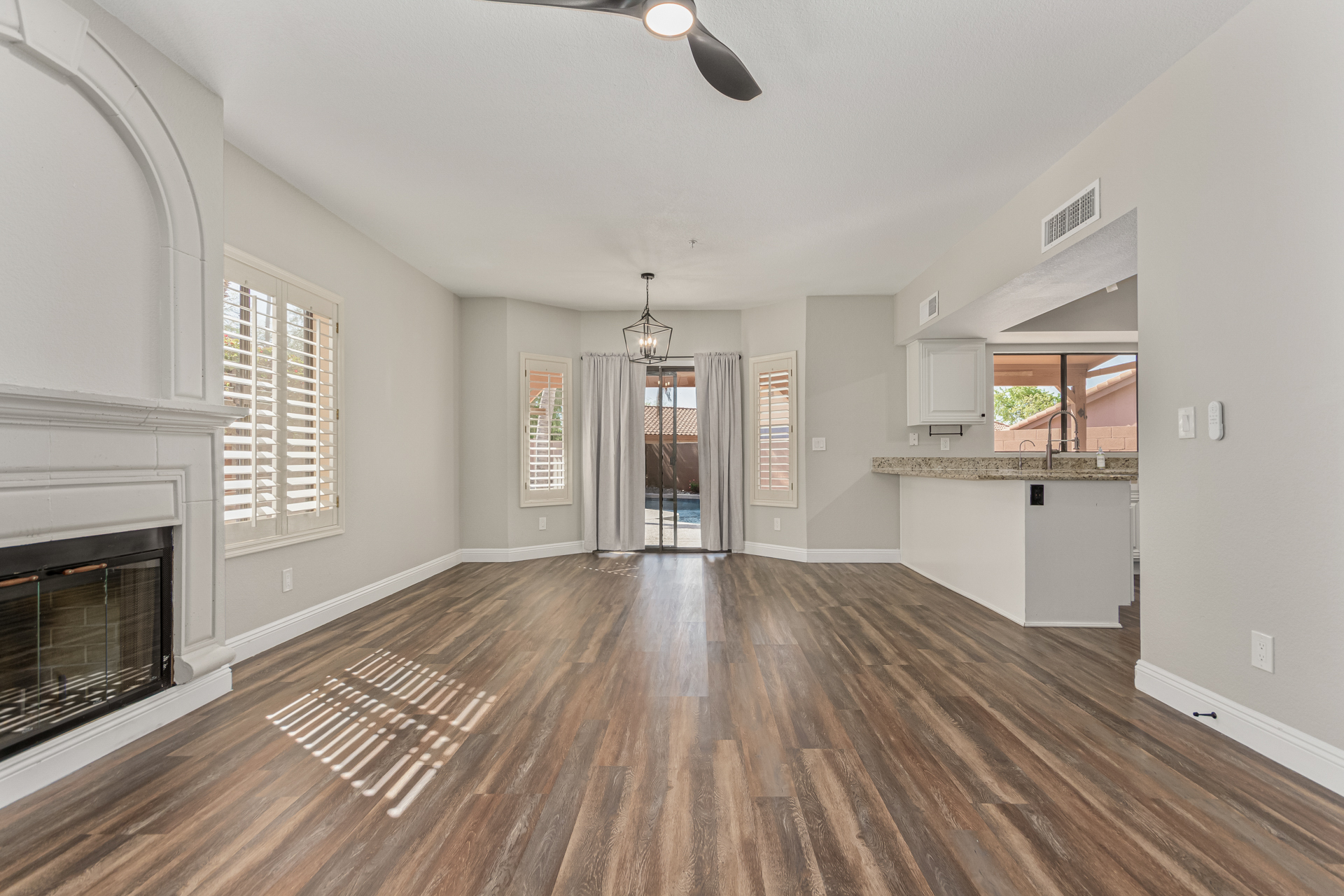 0021-21 – Windrose